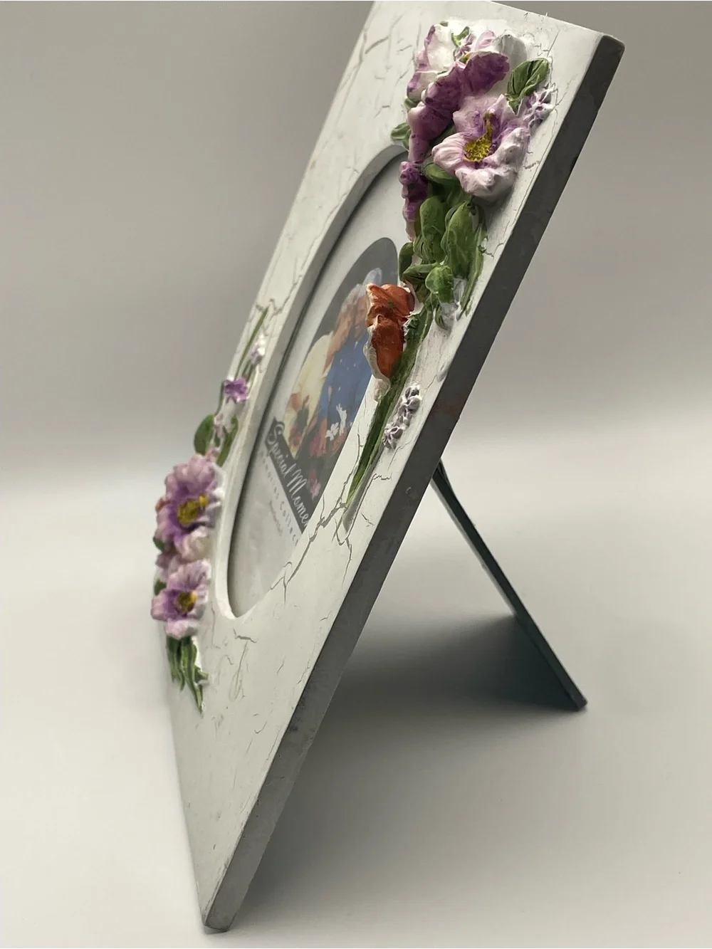 Special Moments Memories Collection 3D Picture Frame Raised Floral Accents - VTG
